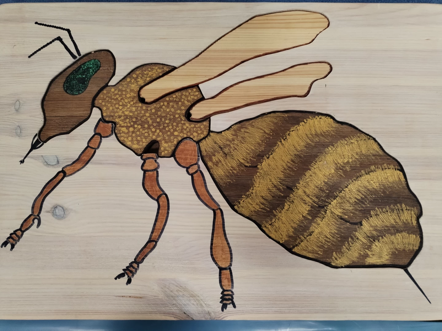 Playfully about bees